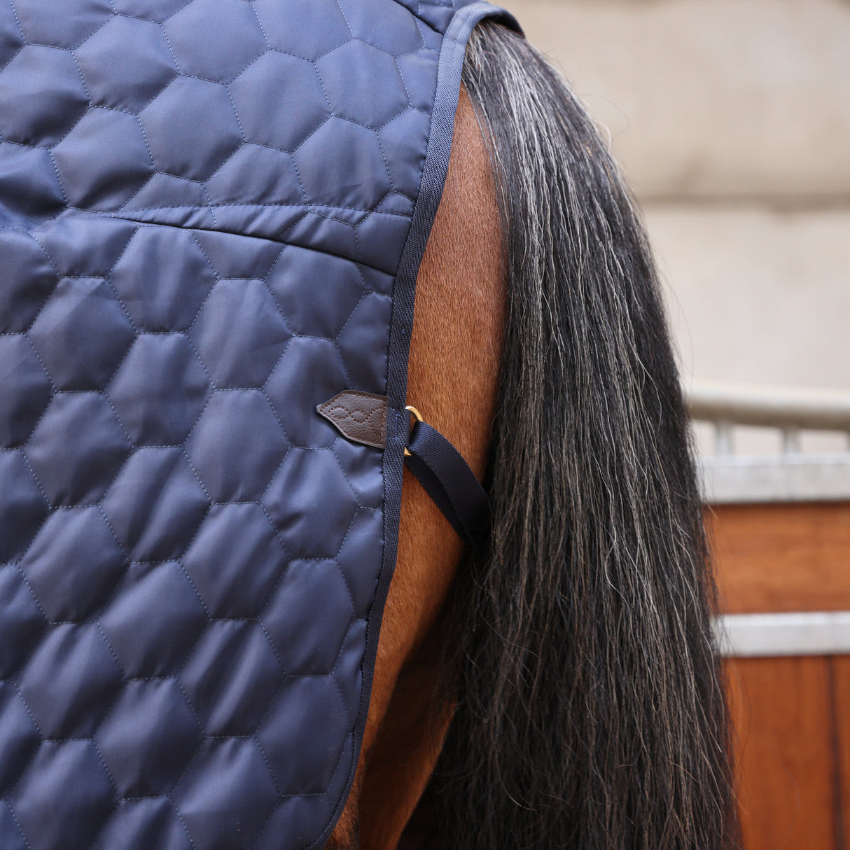 Shires Deluxe Quilted Rug #colour_navy