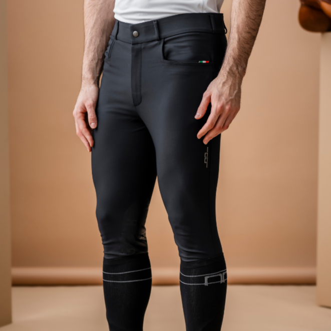 Alessandro Albanese Men's Vico Breech #colour_core-black