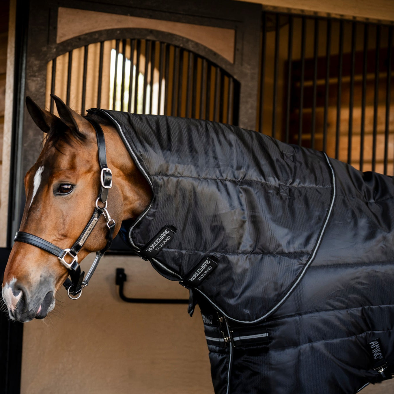 Horseware Ireland Amigo Ripstop Insulator Stable Hood 200g #colour_black-black-silver