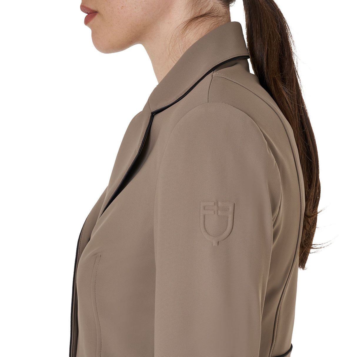 Women's competition jacket in technical fabric