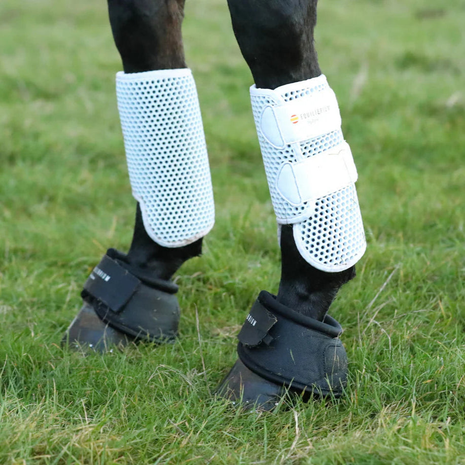 Equilibrium Tri-Zone Over Reach Boots