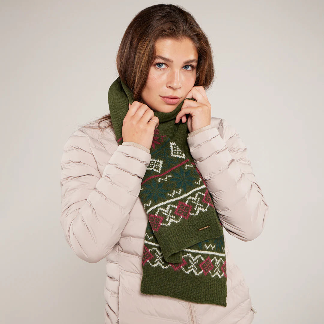 Toggi Weston Knitted Scarf #colour_moss