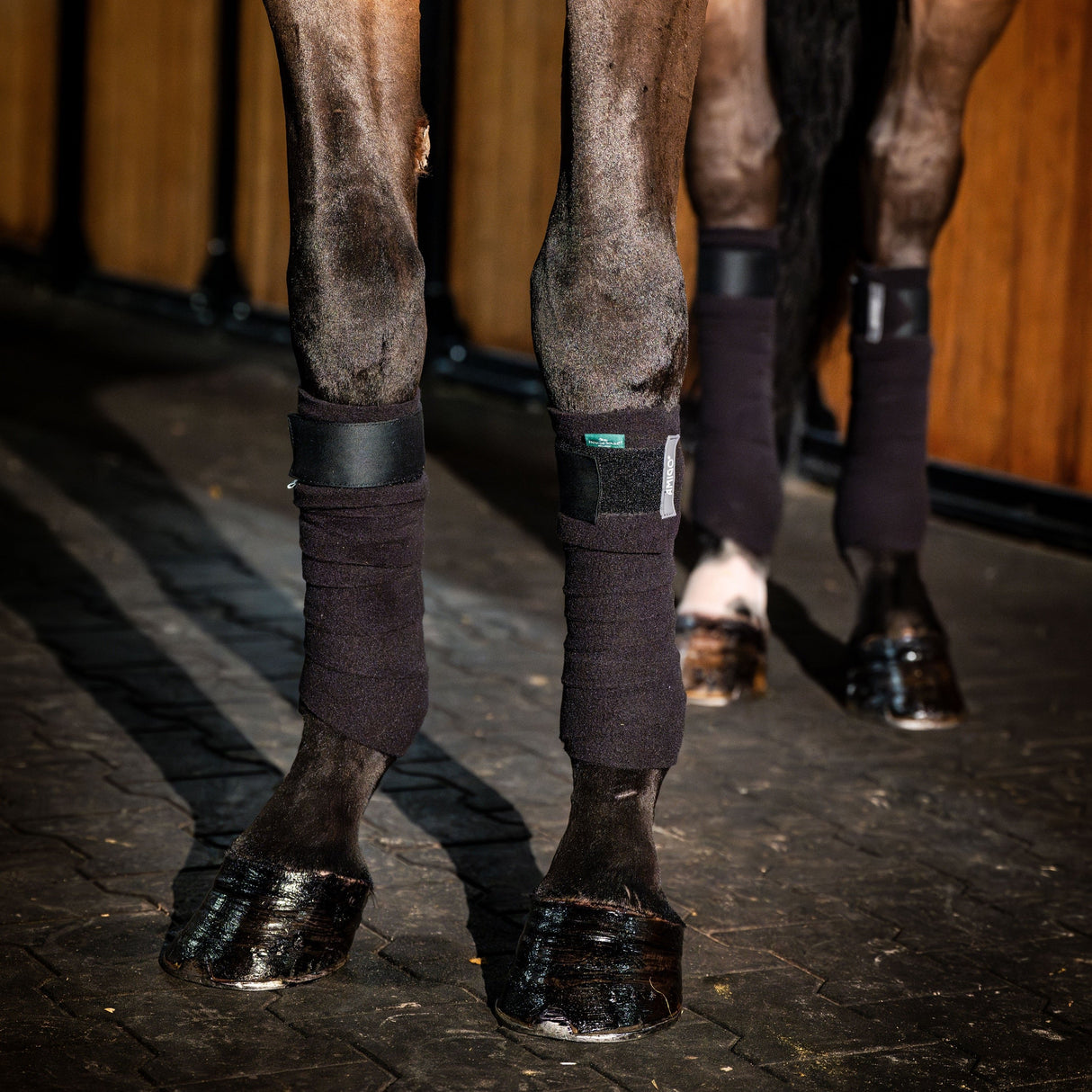 Horseware Ireland Amigo Fleece Bandages #colour_black