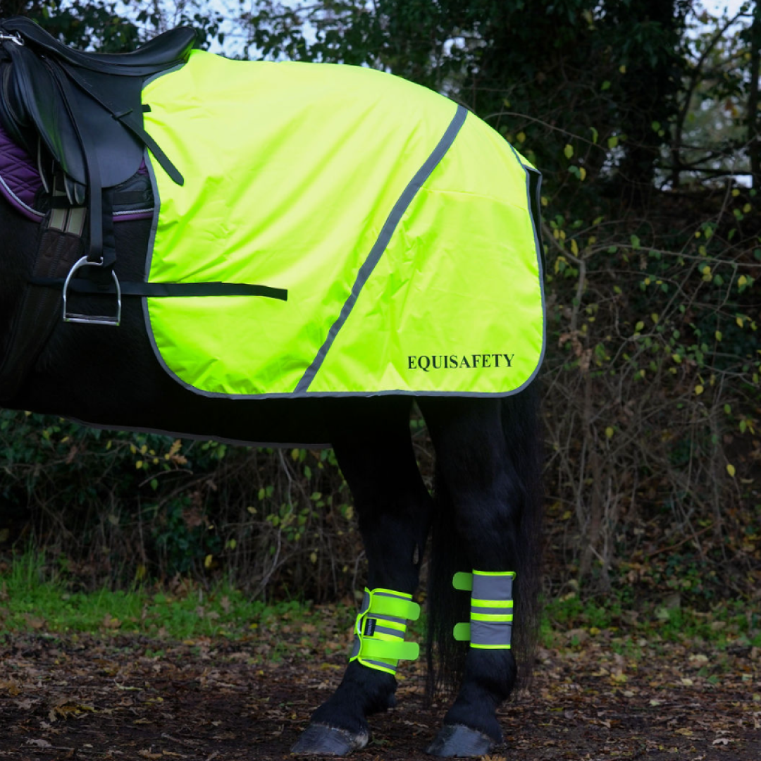 Equisafety Hi-Vis Waterproof Quarter Sheet #colour_yellow