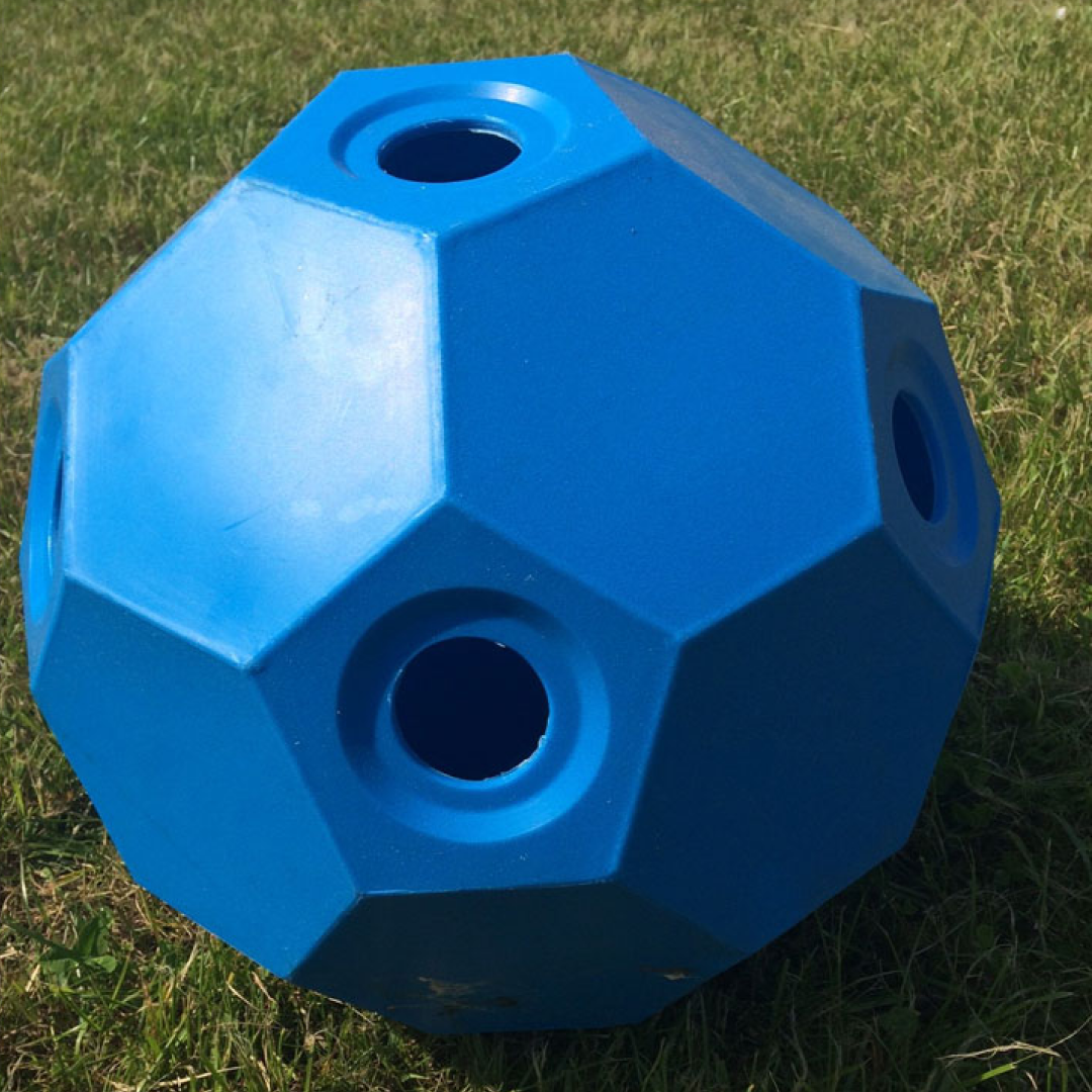 Parallax Plastics Small Holed Hay Play#colour_blue