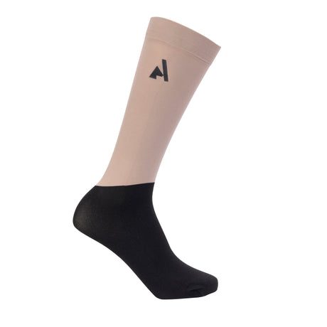 Shires Aubrion React Performance Socks #colour_sand