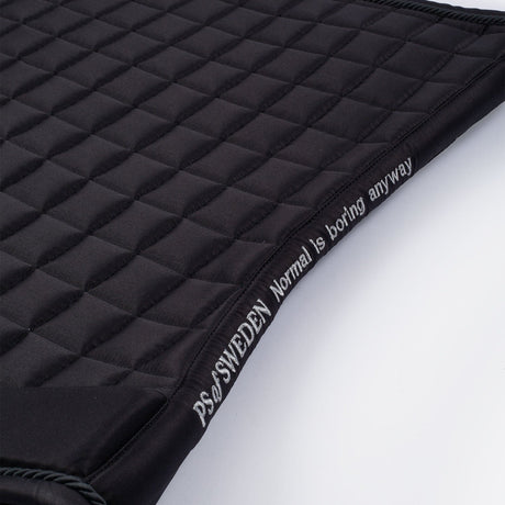 PS of Sweden Classic Quilt Jump Saddle Pad #colour_black