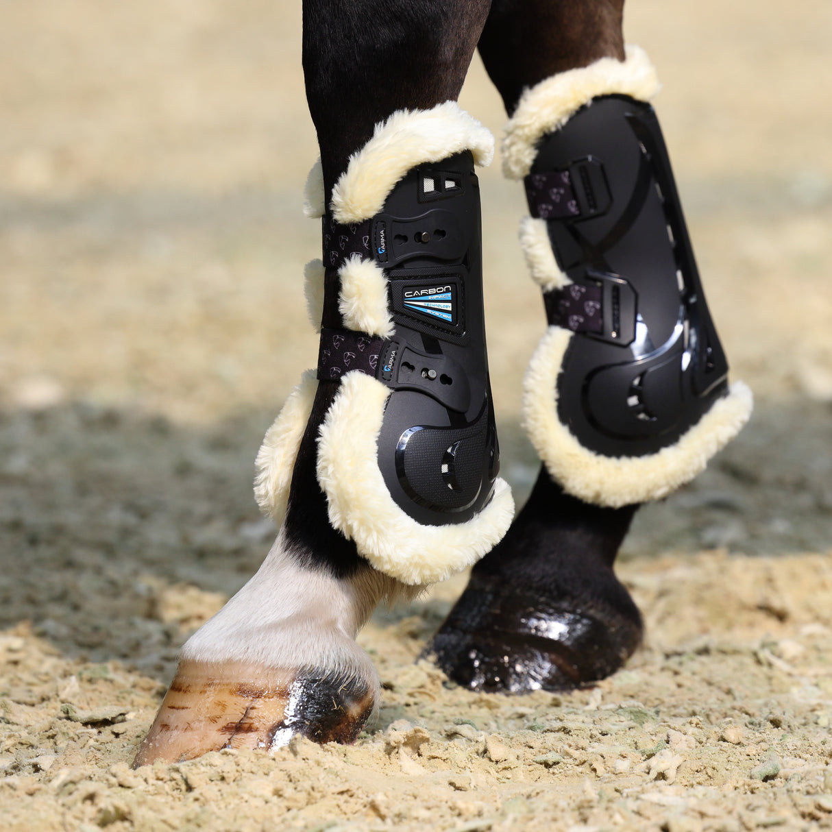 Shires ARMA Carbon SupaFleece Tendon Boots #colour_black