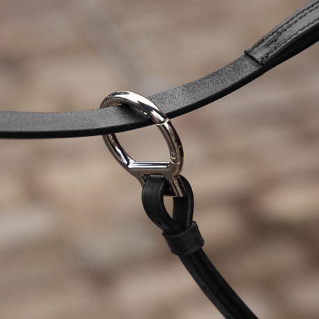 Shires Velociti LUSSO Opus Close Contact Breastplate #colour_black