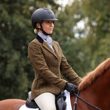 Shires Aubrion Saratoga Ladies Jacket #colour_oak-brown-check