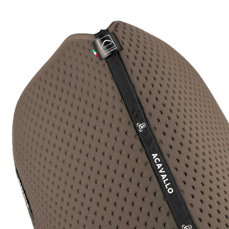 Sublime dotted dressage saddle pad in technical fabric
