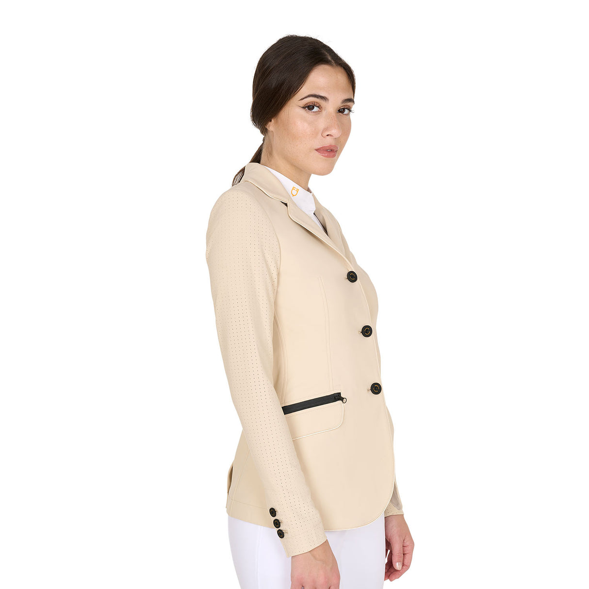 Women's competition jacket three buttons perforated fabric
